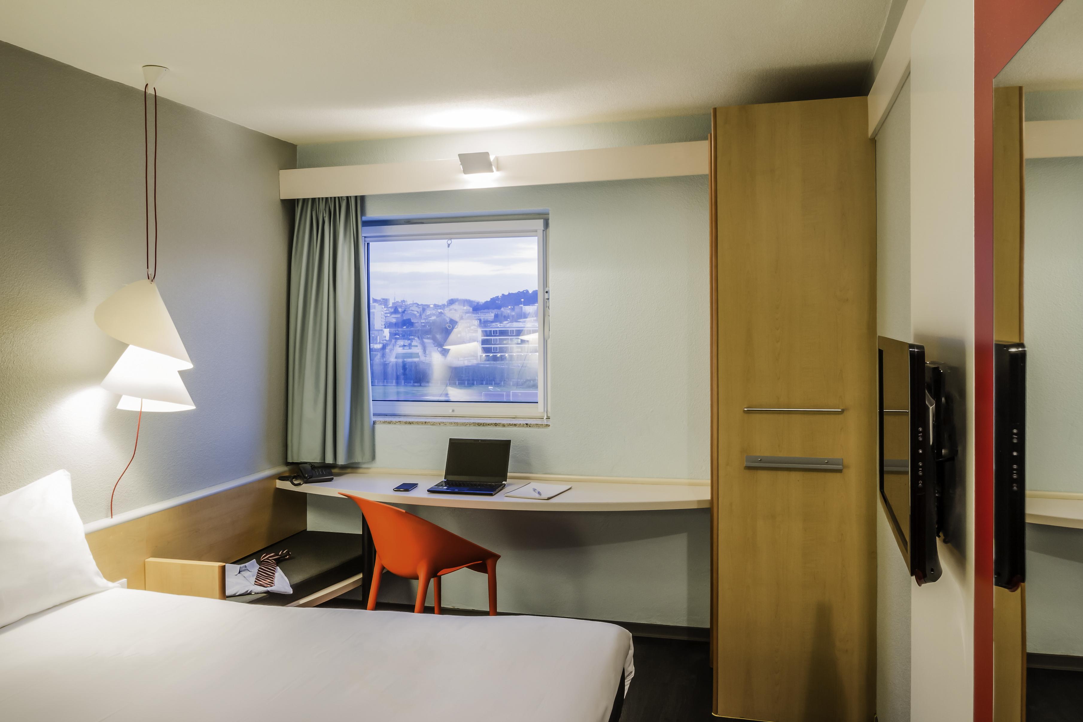 Hotel Ibis Porto Sao Joao Buitenkant foto