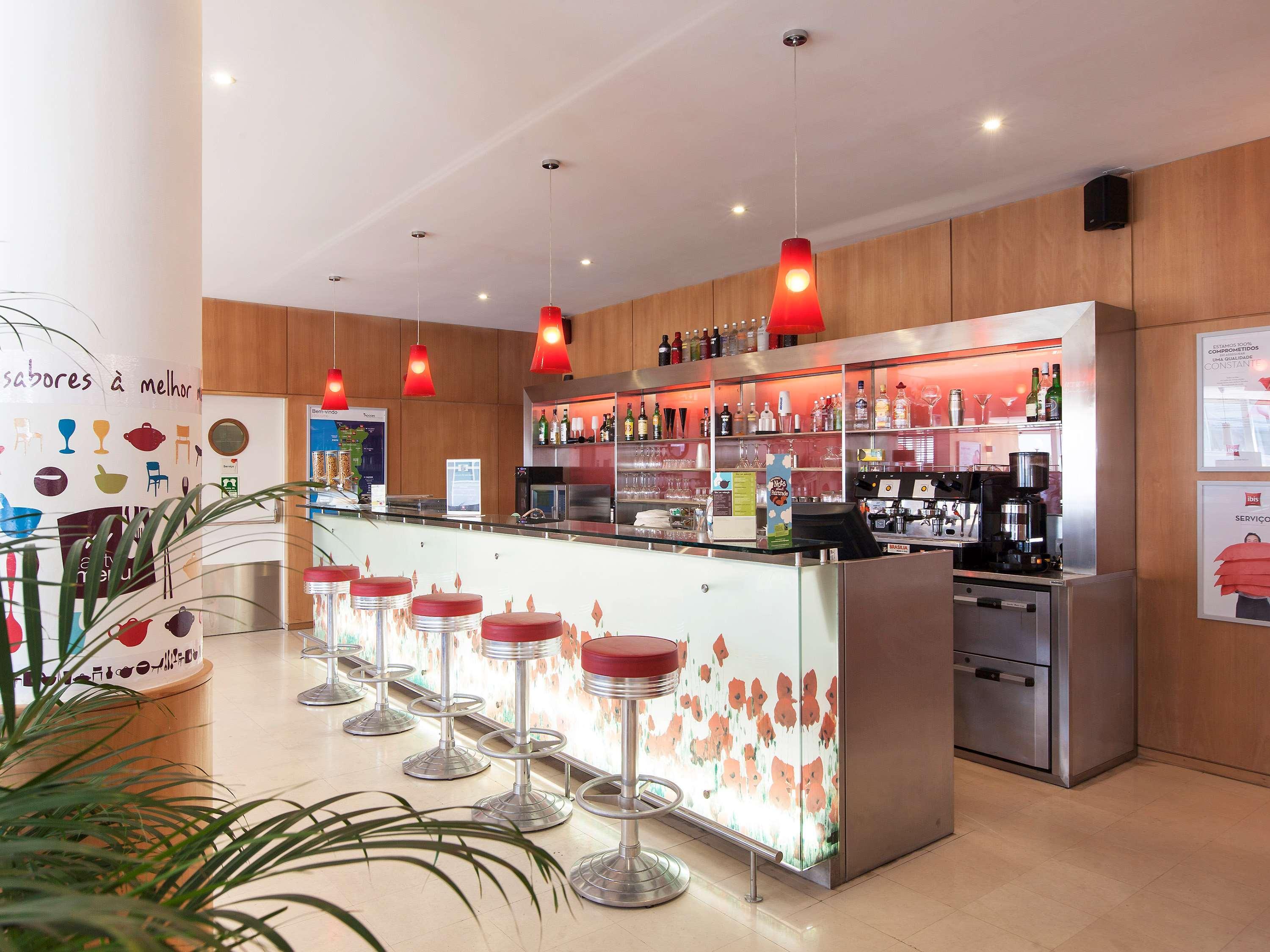 Hotel Ibis Porto Sao Joao Buitenkant foto