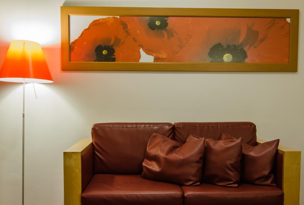 Hotel Ibis Porto Sao Joao Buitenkant foto